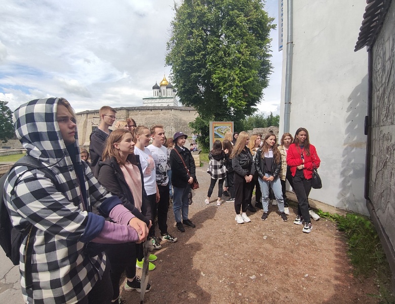 Экскурсия в Псковский Кремль
